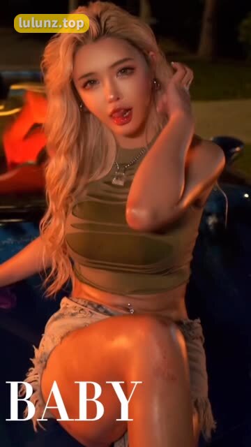 于芷晴mini微密圈图片，身材炸裂网友直呼顶不住！