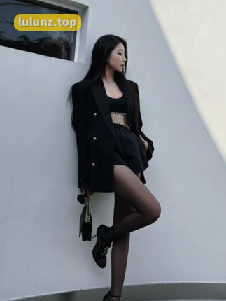 纪念小小v5微密圈视图分享，享受不一样的视觉盛宴