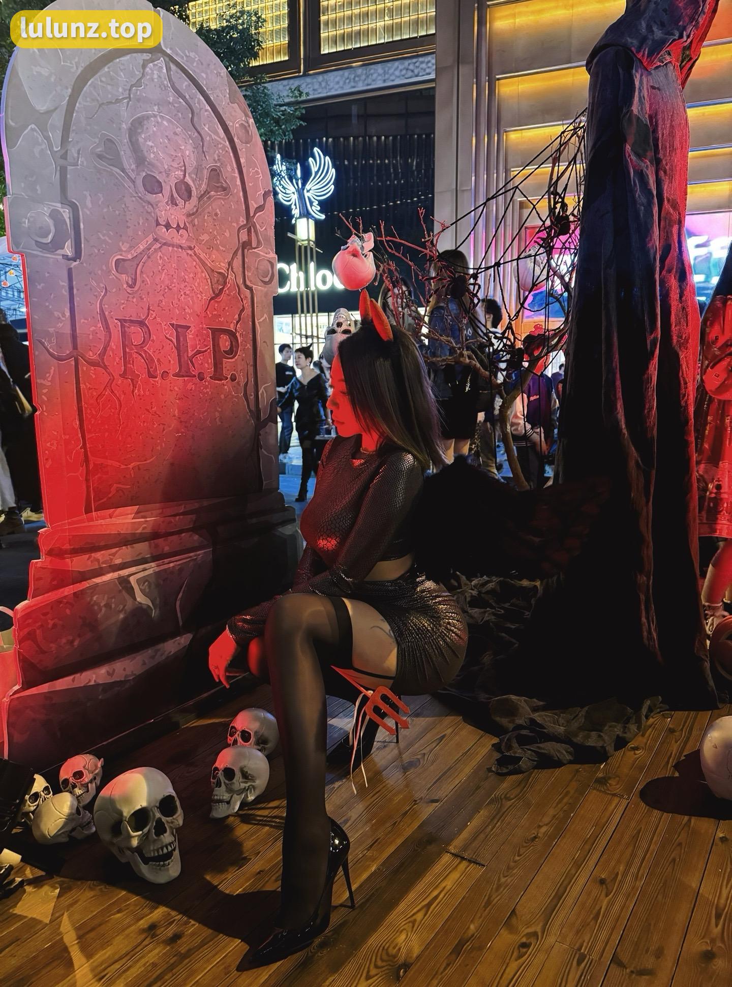 果儿Victoria微密圈写真合集，持续更新中