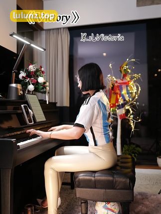 秀人网果儿Victoria（松果儿），微密圈写真合集