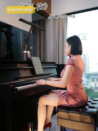 抖音果儿Victoria微密圈多才多艺，演绎视频全新精彩