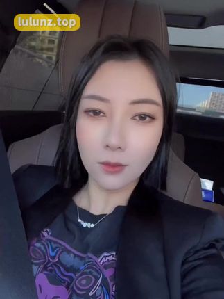 美女@果儿Victoria御姐气息动人心扉，解读她的魅力