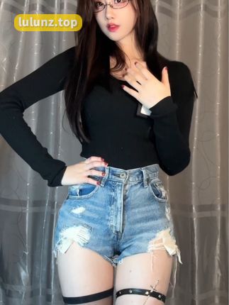 轩子巨二兔微密圈觅圈付费资源御姐女神满足幻想，魅力无限