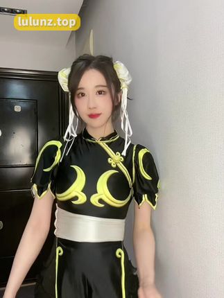 轩子巨二兔微密圈#VIP付费贴#，01月07日女仆装新作