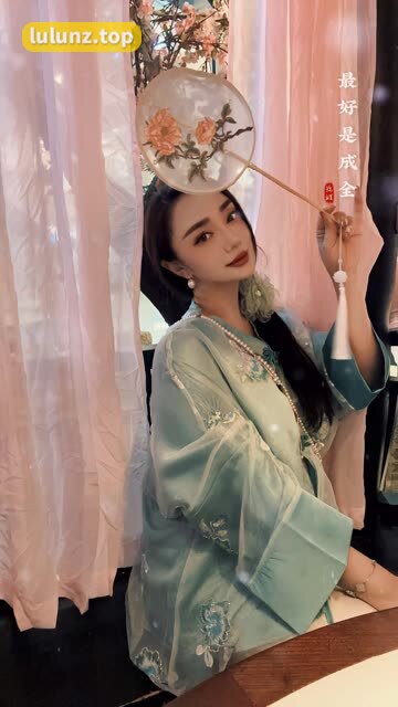 抖音阿色微密圈视频图片汇总，展现独特魅力