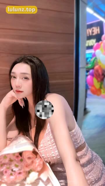 抖音阿色最新视频，微胖美人的吸睛魅力