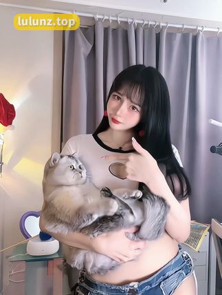 抖音网红小猫咪611微密圈视频合集，可爱憨态的展现