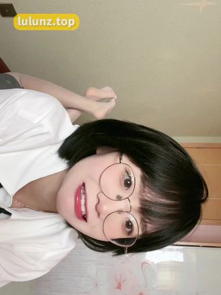 爱做鬼脸的可爱妹妹,王胜利微密圈值得一看