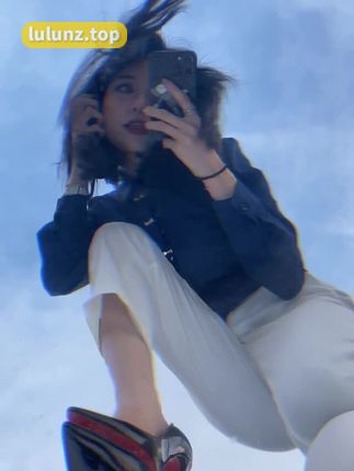 微密圈Sia不吃鱼真名揭秘,网红资源值得买吗?