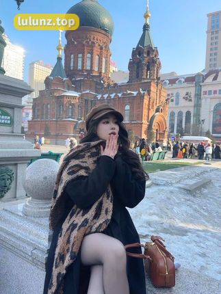 Sia不吃鱼解除焦虑的最好办法就是出去玩,微密圈网红的生活哲学