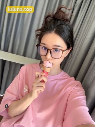 微密圈Sia不吃鱼，写真合集打包下载