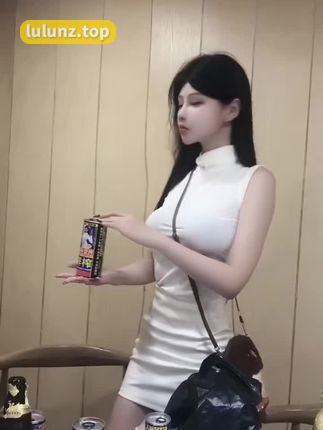 无欲无求的推土君浴室开花圈子视图