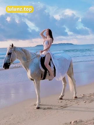 探寻微密圈网红MIYA，她的魅力何在？