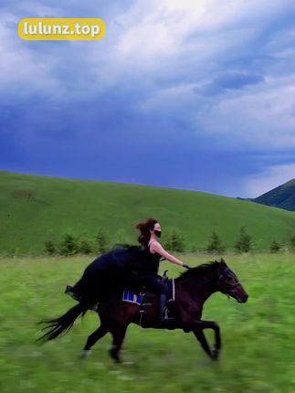 MIYA的微密圈最新写真，全网同步更新