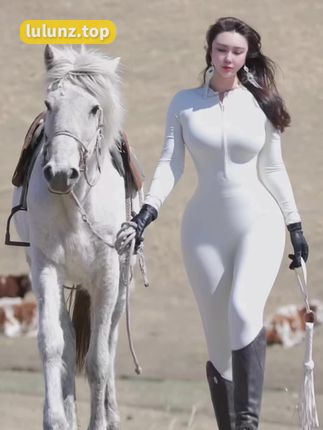 抖音米娅miya的真实身份，微密圈网红解析