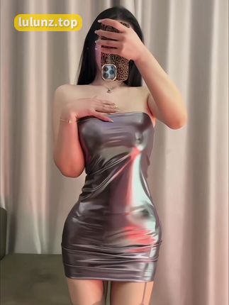 不爱笑的赛琳微博写真合集,无杂质的高清视觉享受