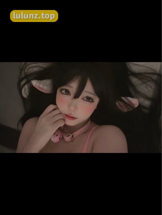 桃桃sama的时尚穿搭秀全纪录，解锁她的穿搭秘籍，时尚潮人必看