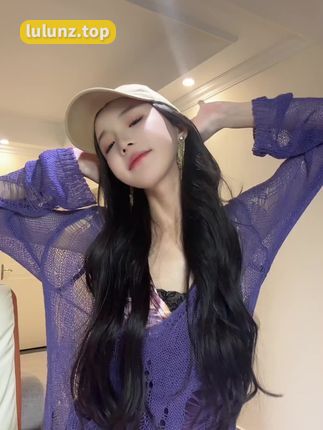 任智桃微密圈资源全曝光，智桃Lucky的风采尽显无遗