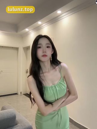 抖音智桃lucky微密圈合集全网独家资源下载！任智桃维密视频全集欣赏