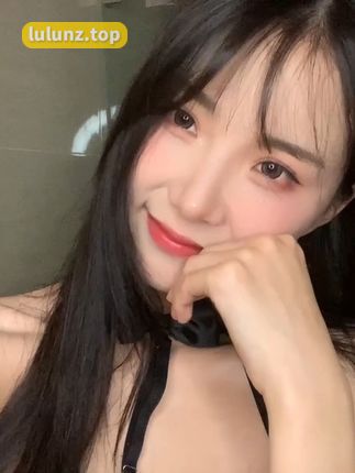 抖音智桃lucky微密圈合集全网独家资源下载！任智桃维密视频全集欣赏