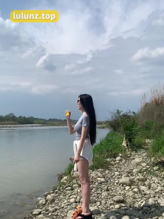 任智桃微密圈资源大公开，身材引人注目的她！