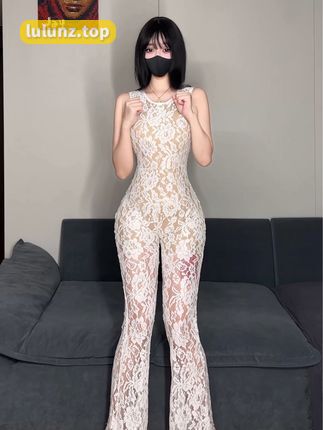 阿尔卑香小狗子微密圈内容揭秘,她的照片和视频让人爱不释手