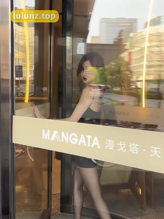 快手詹詹(詹妮)微密圈写真打包下载，独家资源一网打尽