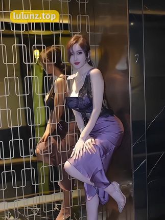 詹詹微密圈最新VIP收费资源，最值得收藏的美图合集