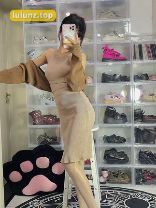 聂傲娇维密定制照片展现年轻风采，微密圈_聂傲娇定制照片集锦