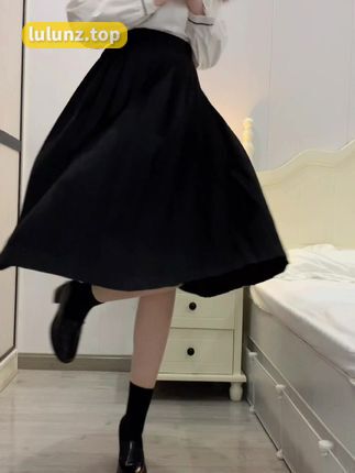 林扣弦微密圈收费视频内容大揭密，抖音200万粉丝女神的私人空间