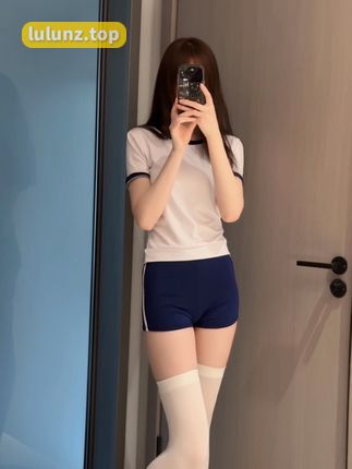 微密圈_林扣弦清凉吊带装，抖音粉丝热议的魅力作品