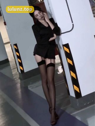 美了个滢微密圈合集下载，完整资源一网打尽