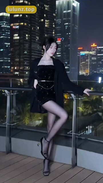 美了个滢的早期视频——从普通人到网红的蜕变