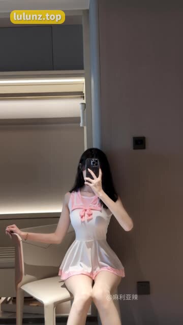 麻利亚辣微博私生活揭秘粉丝们的互动热点，微密圈中的真实一面