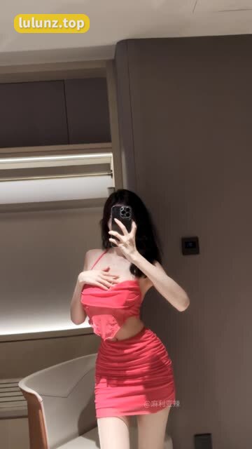 麻利亚辣微博私生活揭秘粉丝们的互动热点，微密圈中的真实一面