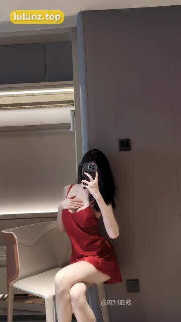 麻利亚辣微博私生活揭秘粉丝们的互动热点，微密圈中的真实一面