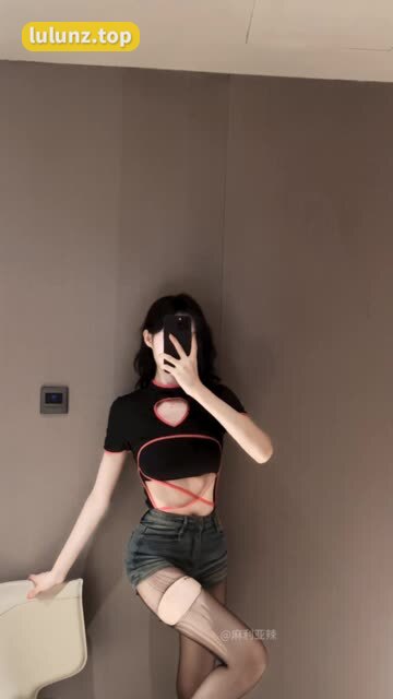 麻利亚辣微密圈付费圈子作品合集不容错过的精彩，抖音网红的独家发布