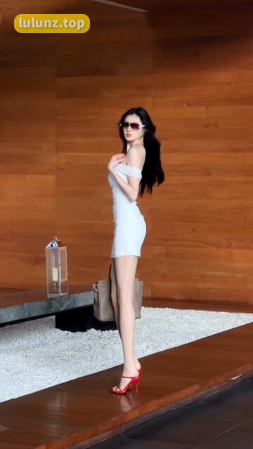 抖音麻利亚辣微密照片视频合集大美人的全新展现，微密圈的视觉盛宴