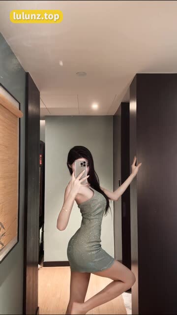 Callmecandy微密圈丝袜美脚精选,打造最迷人的足部艺术