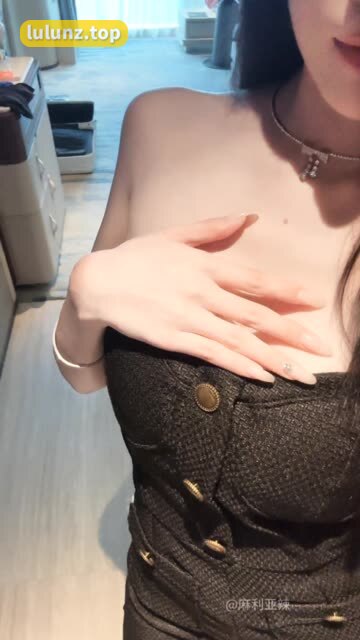 麻利亚辣早期视频赏析粉丝们的珍贵记忆，微密圈中的青春印记