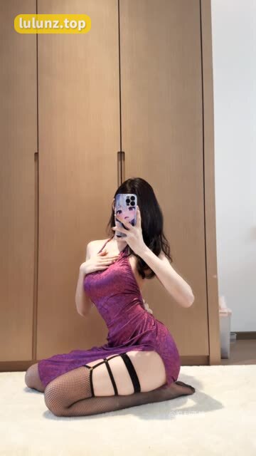 麻利亚辣早期视频好看吗？一探她的成长之路，微密圈中的青春印记