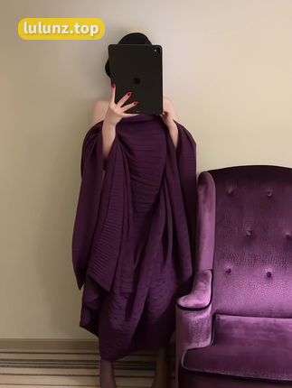 保守的妻子最新付费内容微密圈新作首发，微密圈会员独享