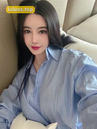 猪小七女帝装图片欣赏，猪小七的霸气造型解析