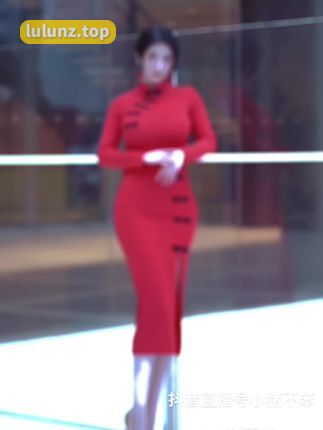 微密女神猪小七图集男士眼中的街拍女神，猪小七街拍女神之路，魅力无限