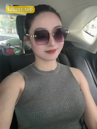 宝儿茹微密圈精选写真分享美丽绝伦的魅力展现，宝儿茹微密圈写真精选魅力四射的作品分享