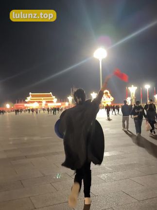 微密圈李嘉欣97大尺度资源，高清图片与视频全集