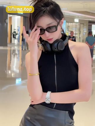 李嘉欣97的真实身高体重揭秘,网红女神李嘉欣97的完美比例