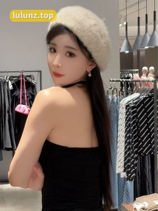 李嘉欣97微博粉丝破百万，这个健身女神的魅力何在？