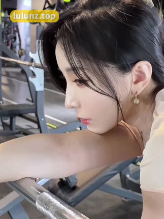 李嘉欣97微博内容解读,深度分析微博背后的意义