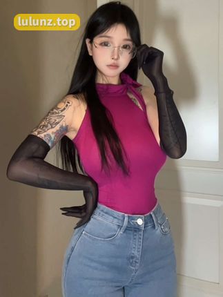 卡通百科老王微圈图片大全，她的作品如雨露般短暂又珍贵